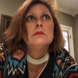 Meet your Posher, Debbie